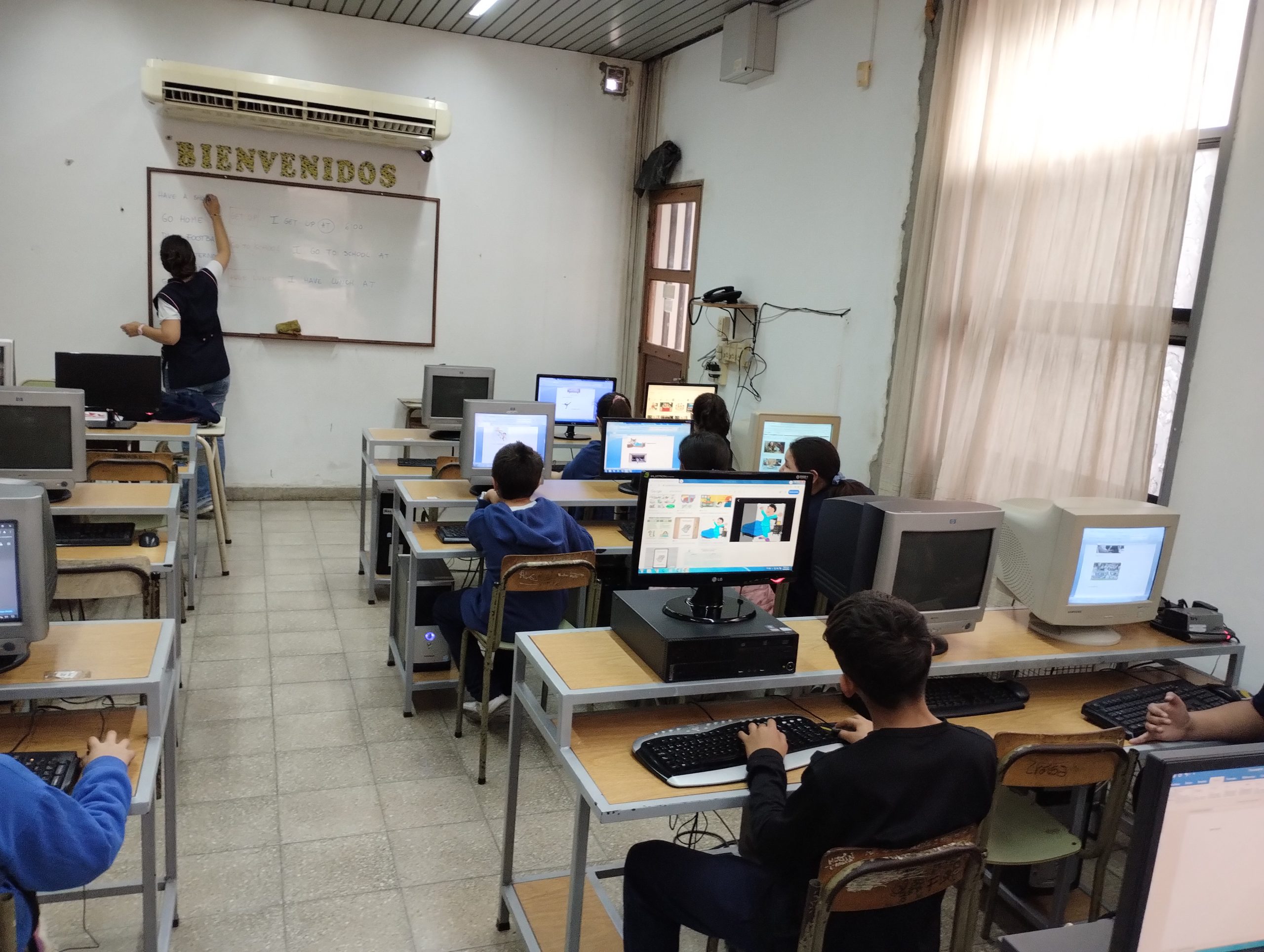 Articulando las materias de Inglés y Computación – 5to Grado